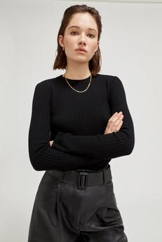 The Ribbed Round-Neck Sweater - Black from Urbankissed