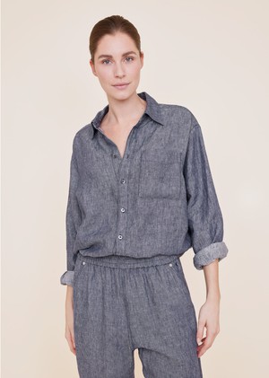 Wide linen blouse from Vanilia