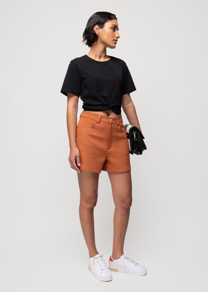 Cropped shirt met knoopdetail from Vanilia