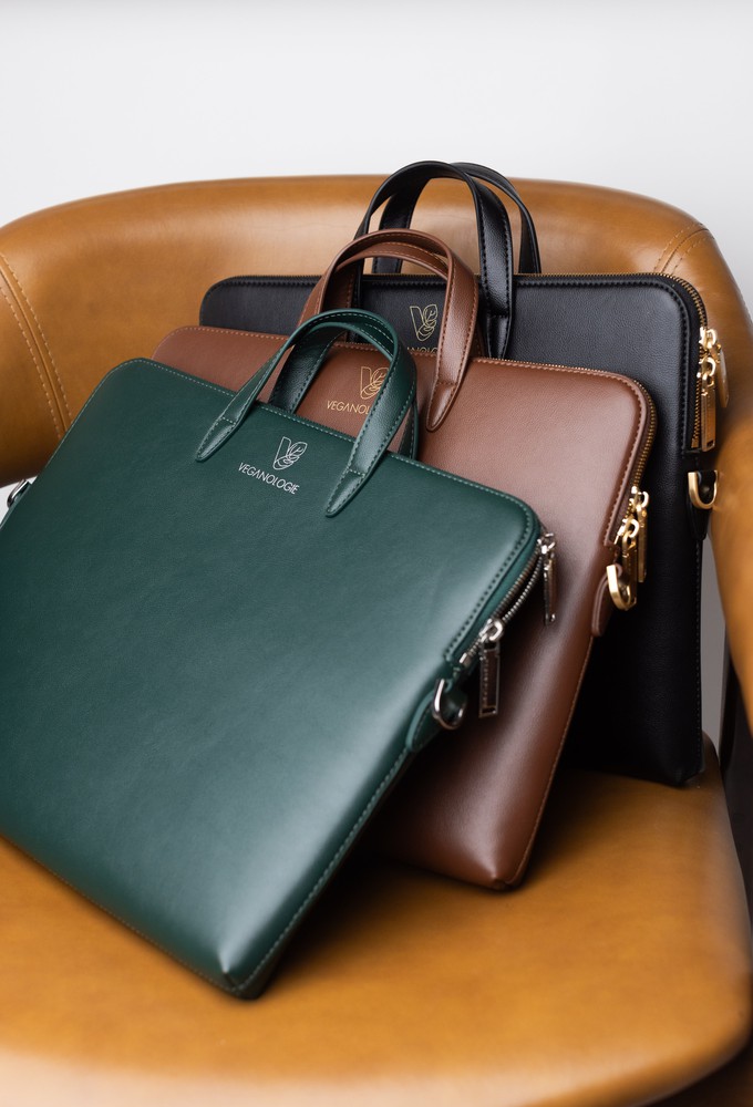 Saturn Laptop Bag from Veganologie Saturn Laptop Bag from Veganologie