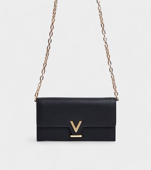 Luella Chain Purse in Black with FREE Raya Keyring from Votch