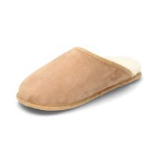 Pantoffel aus Lammfell, sand via Waschbär