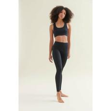 C2C Easy Pocket Leggings - Caviar Black via Wellicious