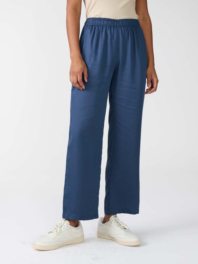 Hilde Hose blau from Yahmo