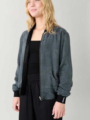Ruth Wendejacke eclipse/black from Yahmo