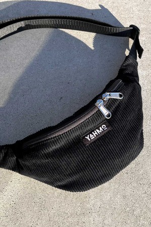 Fritzi Bauchtasche schwarz from Yahmo