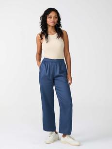 Hilde Hose blau via Yahmo