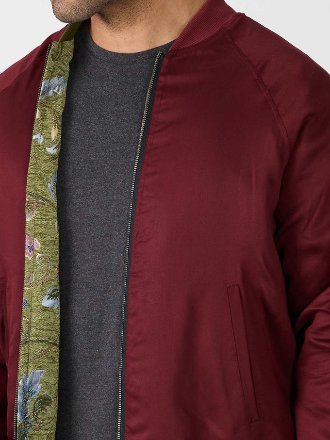 Bruno Wendejacke garden/wine from Yahmo