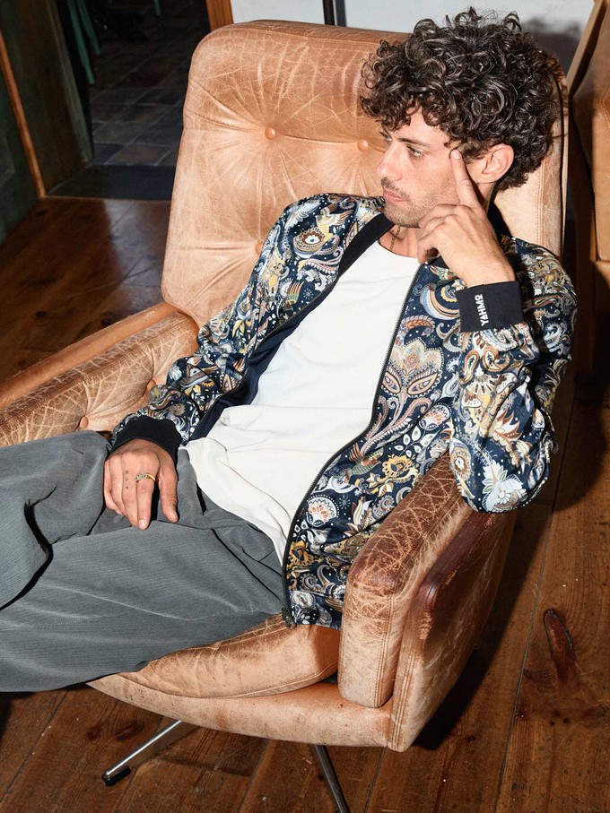 Laslo Wendejacke bird/navy from Yahmo