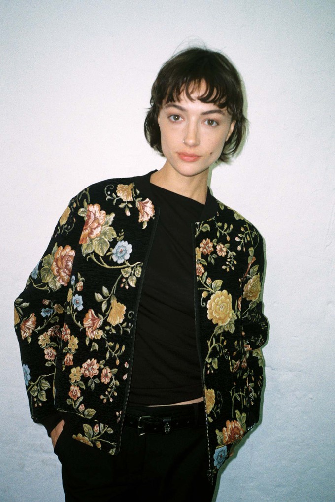 Berta Wendejacke antique/black from Yahmo