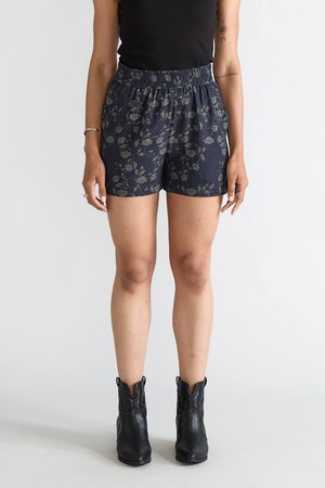 Rosi Shorts Midnight from Yahmo