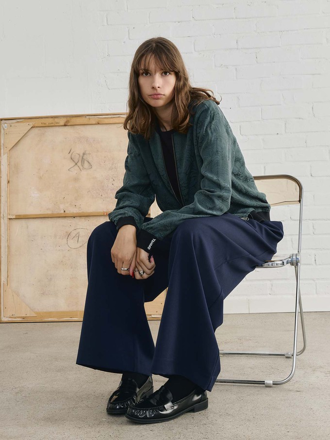 Ruth Wendejacke Eclipse/Black from Yahmo