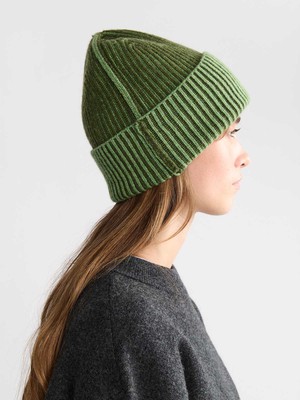 Lou Beanie Grün from Yahmo