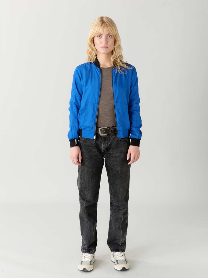 Ruth Wendejacke metropolis/blue from Yahmo