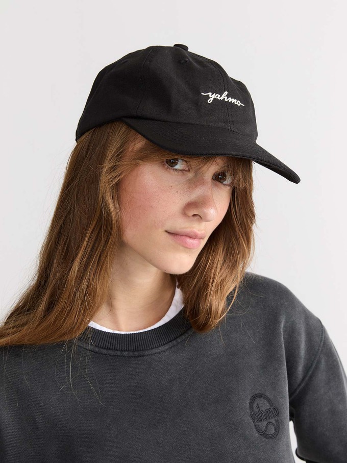 Mika Cap Schwarz from Yahmo