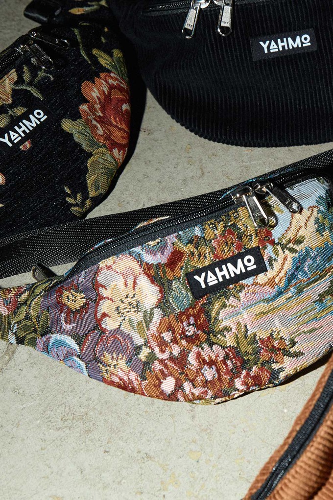 Fritzi Bauchtasche bouquet from Yahmo