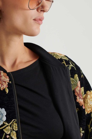 Berta Wendejacke antique/black from Yahmo
