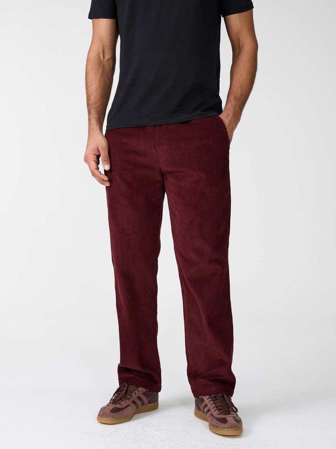 Otmar Hose weinrot from Yahmo