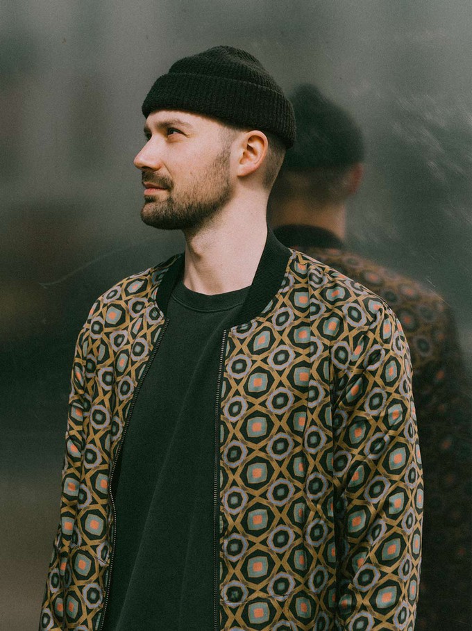 Laslo Wendejacke Kaleidoscope/Black from Yahmo