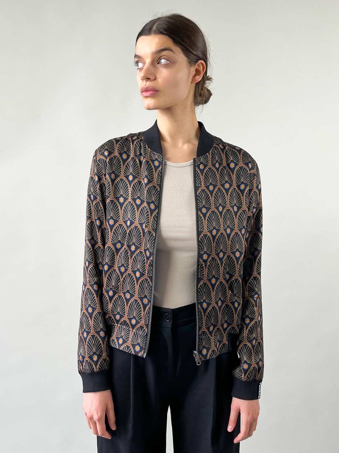 Ruth Wendejacke metropolis/blue from Yahmo