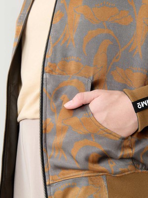 Ruth Wendejacke nouveau/pine from Yahmo