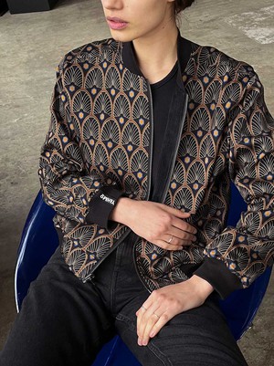 Elsa Wendejacke metropolis/black from Yahmo