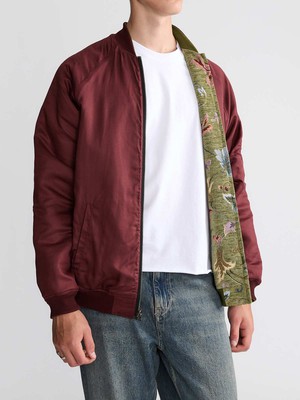 Bruno Wendejacke Garden/Wine from Yahmo