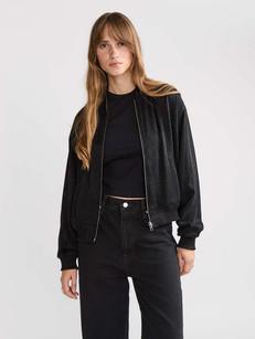 Lene Wendejacke Leo/Olive via Yahmo