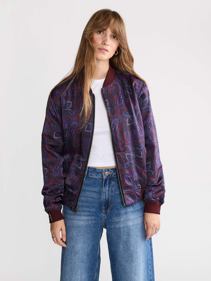 Elsa Wendejacke Orchid/Wine from Yahmo