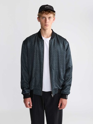 Mika Cap Schwarz from Yahmo