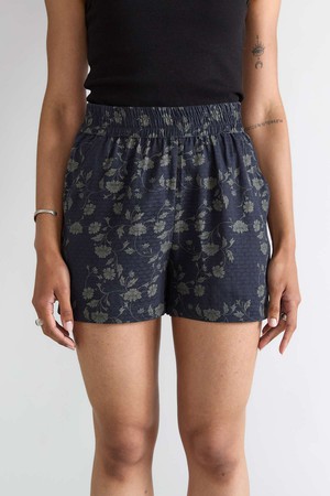 Rosi Shorts Midnight from Yahmo
