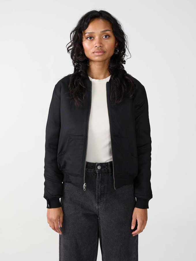 Berta Wendejacke ink/black from Yahmo