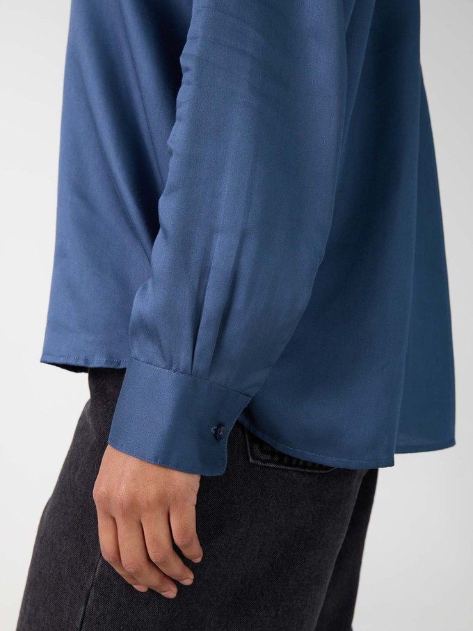 Mona Hemd blau from Yahmo