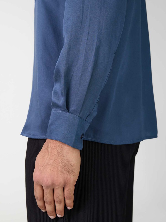 Hans Hemd blau from Yahmo