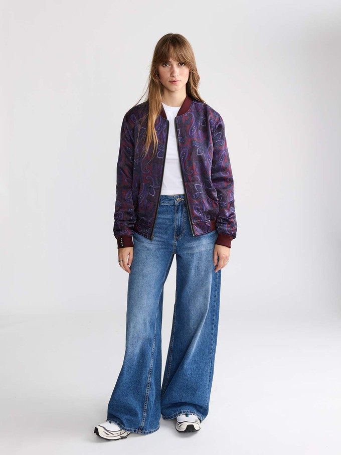 Elsa Wendejacke Orchid/Wine from Yahmo