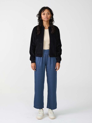 Hilde Hose blau from Yahmo