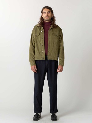 Oswald Jacke Oliv from Yahmo