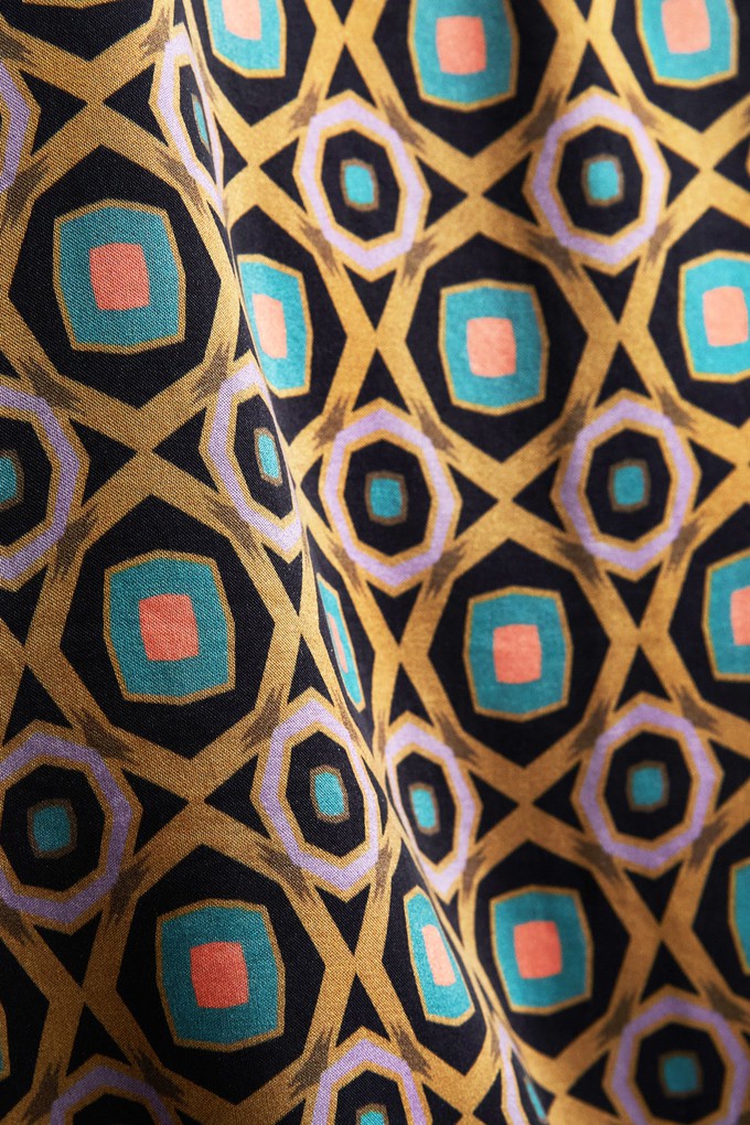 Ruth Wendejacke kaleidoscope/black from Yahmo