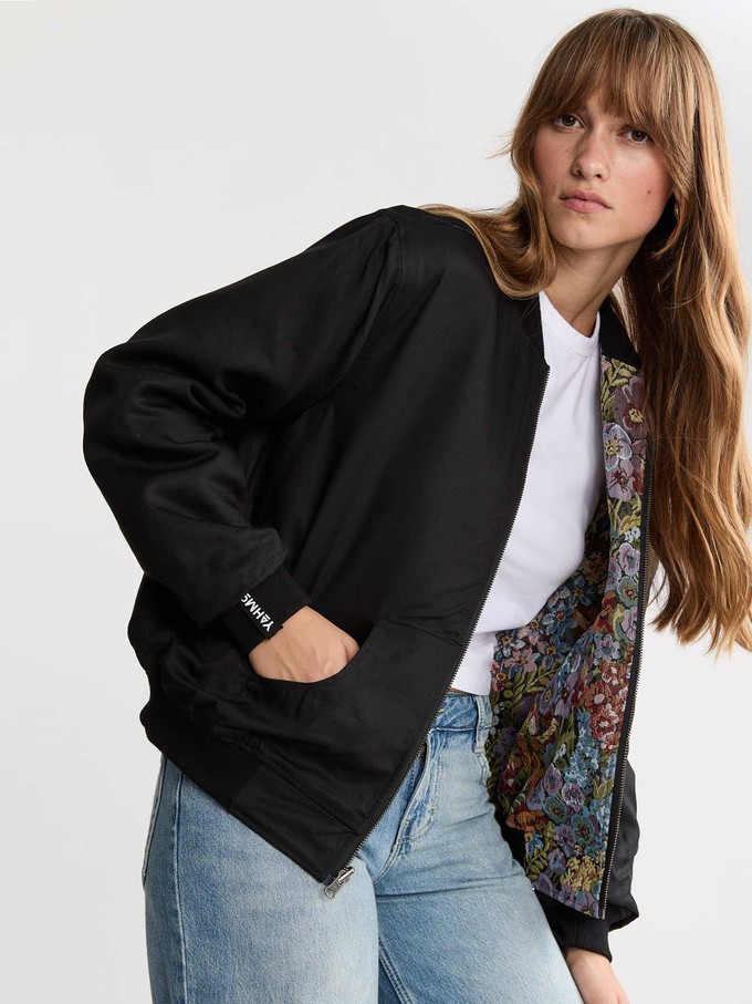 Berta Wendejacke Bouquet/Black from Yahmo