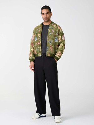 Bruno Wendejacke garden/wine from Yahmo
