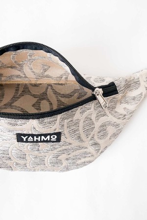 pearl Sofa Bauchtasche from Yahmo