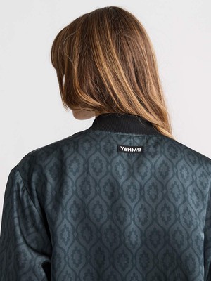 Ruth Wendejacke Opal/Black from Yahmo