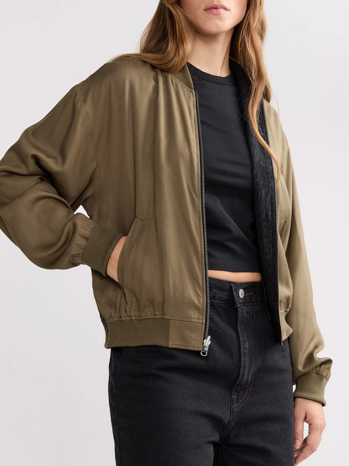 Lene Wendejacke Leo/Olive from Yahmo
