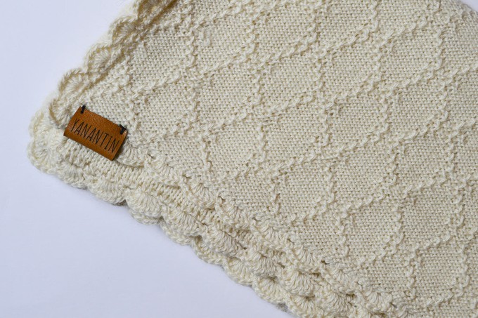 Knitted Baby Blanket | 100% Baby Alpaca | Undyed & Biodegradable from Yanantin Alpaca