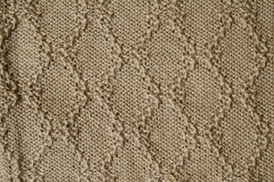 Knitted Baby Blanket | 100% Baby Alpaca | Undyed & Biodegradable from Yanantin Alpaca