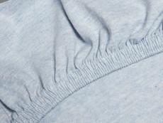 Kinderspannbettlaken Baumwolljersey Soft Blue via Yumeko