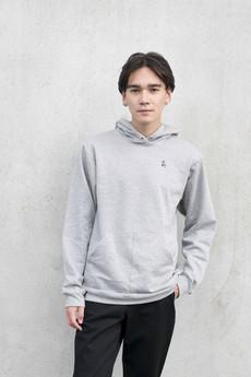 HIDE IN HOODIE from ZWAAN