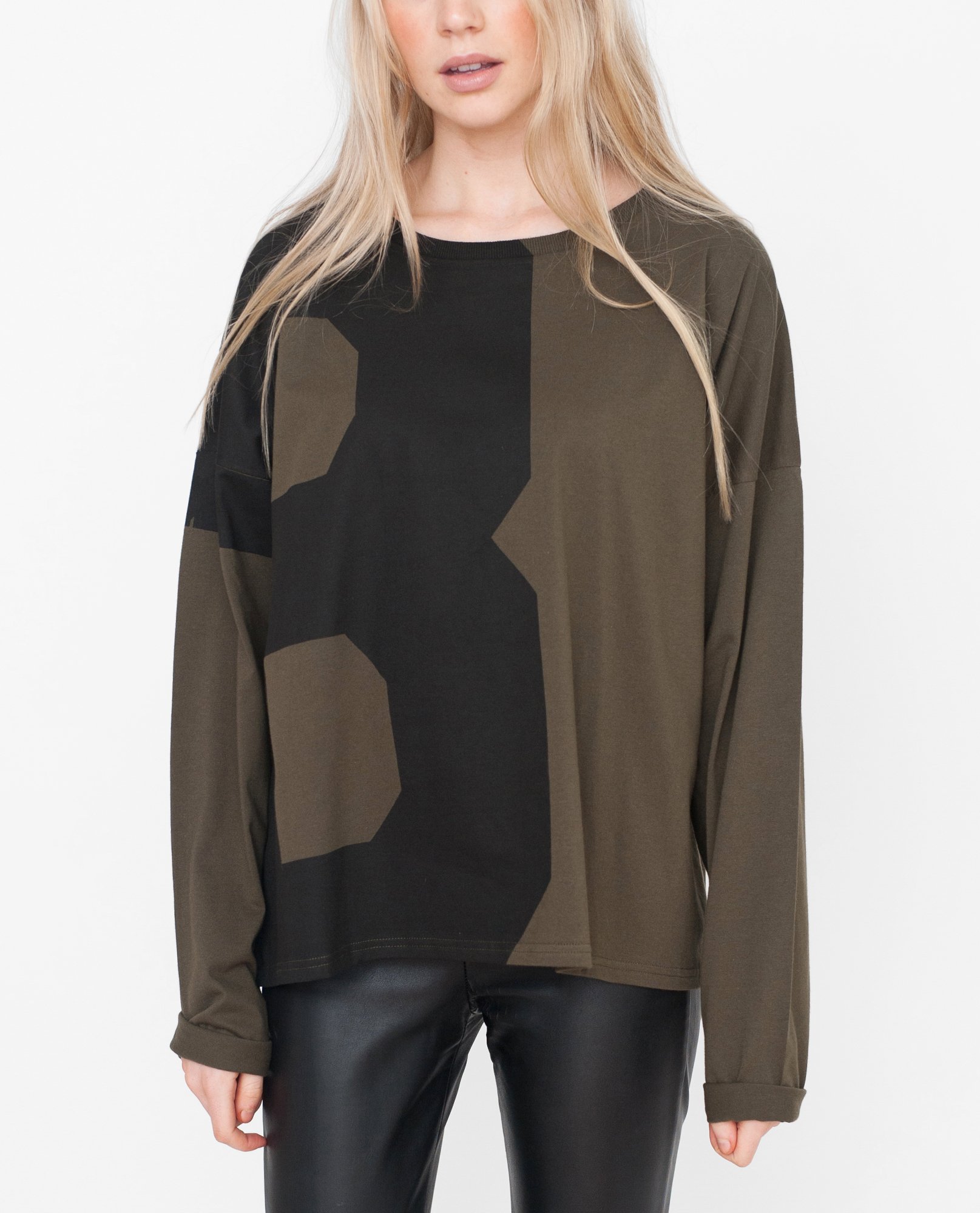 IVANNA Organic Cotton Top In Khaki And Black from Beaumont Organic IVANNA Organic Cotton Top In Khaki And Black from Beaumont Organic