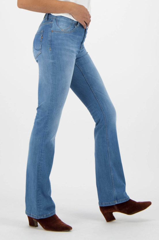 Amy Bootcut Light Vintage from Kuyichi Amy Bootcut Light Vintage from Kuyichi