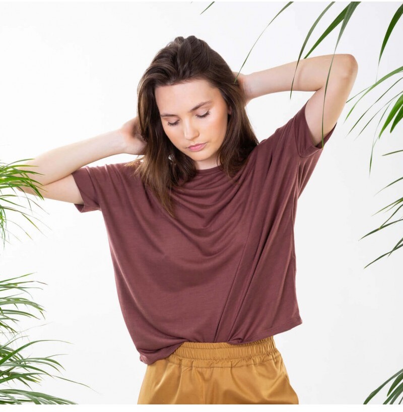Dusky Pink T-shirt Upcycled Lyocell from Mae Sue Dusky Pink T-shirt Upcycled Lyocell from Mae Sue